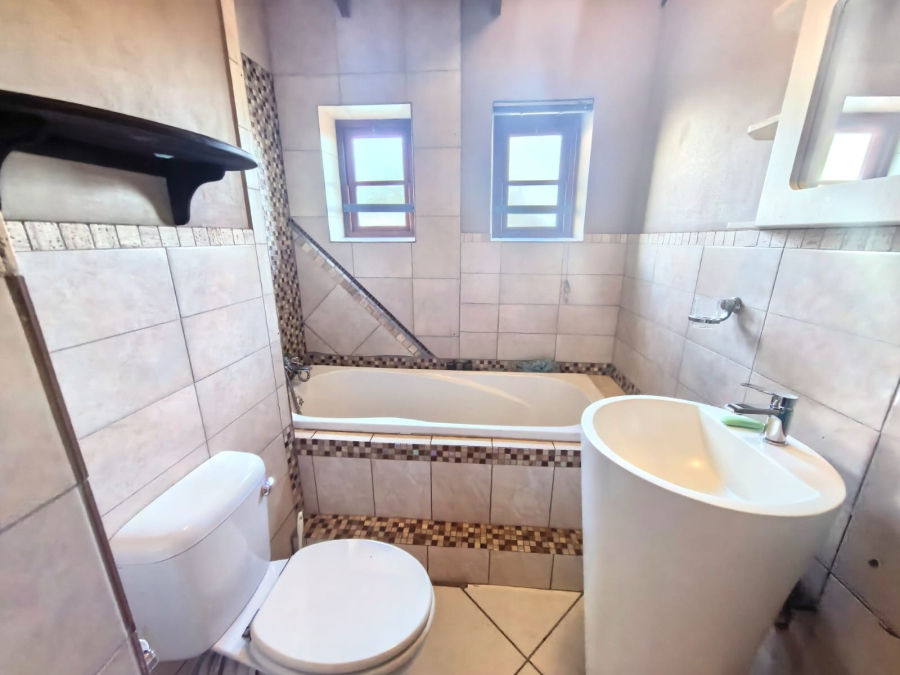 3 Bedroom Property for Sale in Waterval East North West